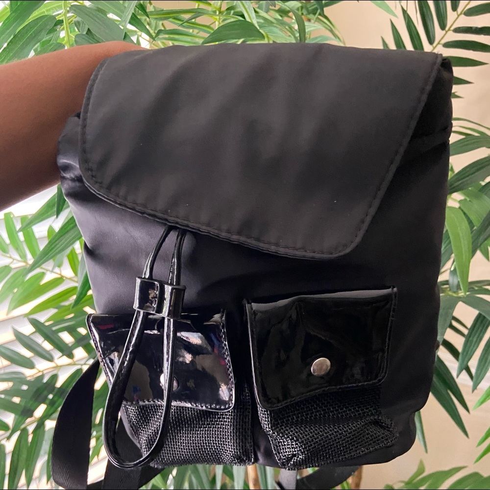 cute small backpack 🖤